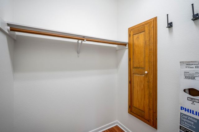 3302 La Reforma Boulevard, Baytown, TX 77521