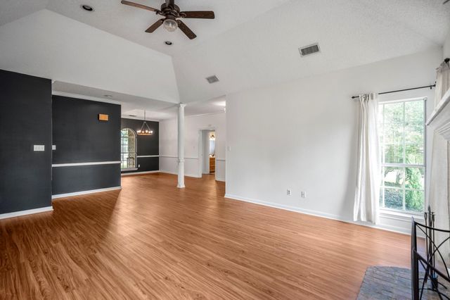 3302 La Reforma Boulevard, Baytown, TX 77521