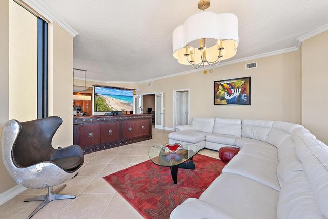 701 S Olive Avenue 719, West Palm Beach, FL 33401