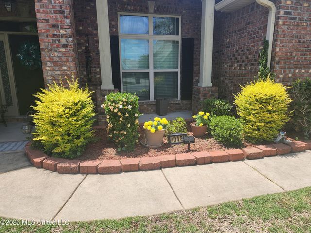 10481 Chapelwood Drive, Gulfport, MS 39503