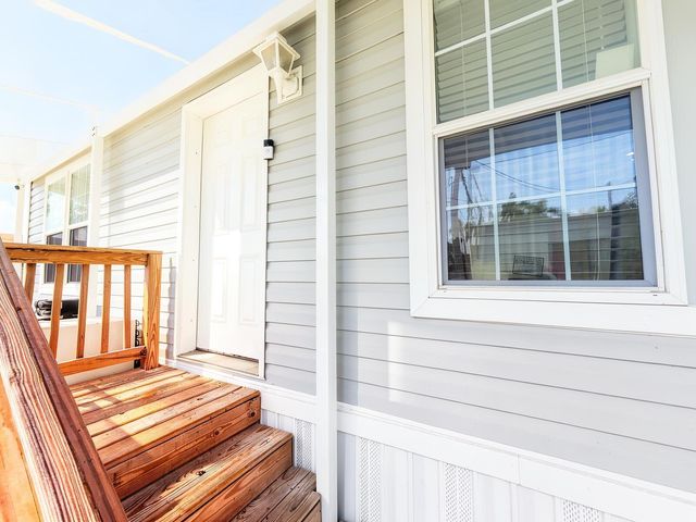 8516 SW 17th Court, Davie, FL 33324