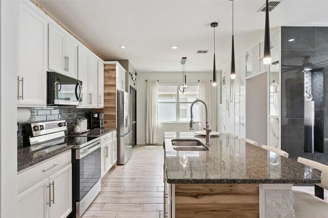 3825 NIGHT HERON DRIVE, Sanford, FL 32773