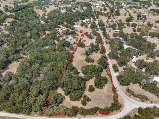 885 Kyle Circle, Reno, TX 76020