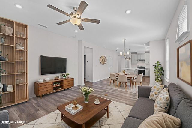 8212 White Star Drive, Fuquay Varina, NC 27526