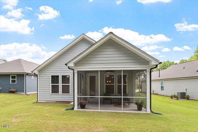 8212 White Star Drive, Fuquay Varina, NC 27526