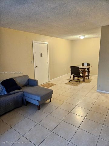 411 Executive Center Drive 209, West Palm Beach, FL 33401