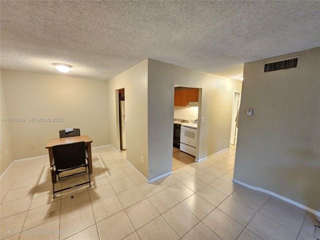 411 Executive Center Drive 209, West Palm Beach, FL 33401