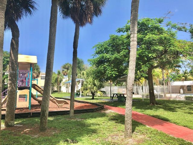 411 Executive Center Drive 209, West Palm Beach, FL 33401