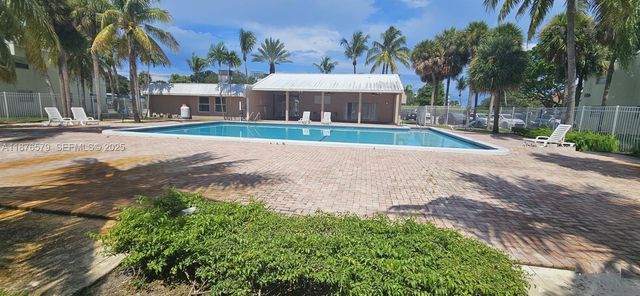 411 Executive Center Drive 209, West Palm Beach, FL 33401