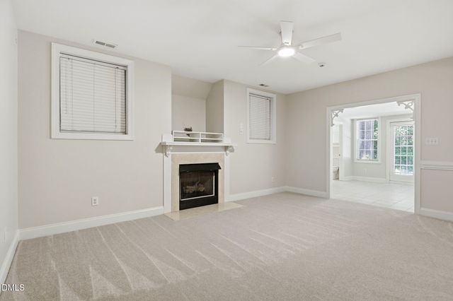 6721 Wavcott Drive, Fuquay Varina, NC 27526