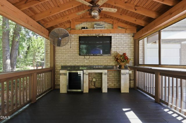 6721 Wavcott Drive, Fuquay Varina, NC 27526