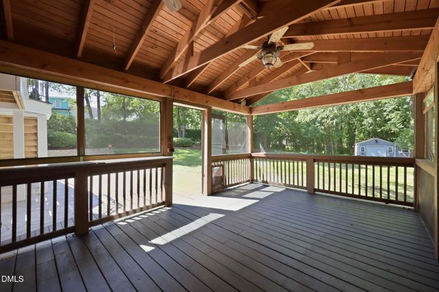 6721 Wavcott Drive, Fuquay Varina, NC 27526