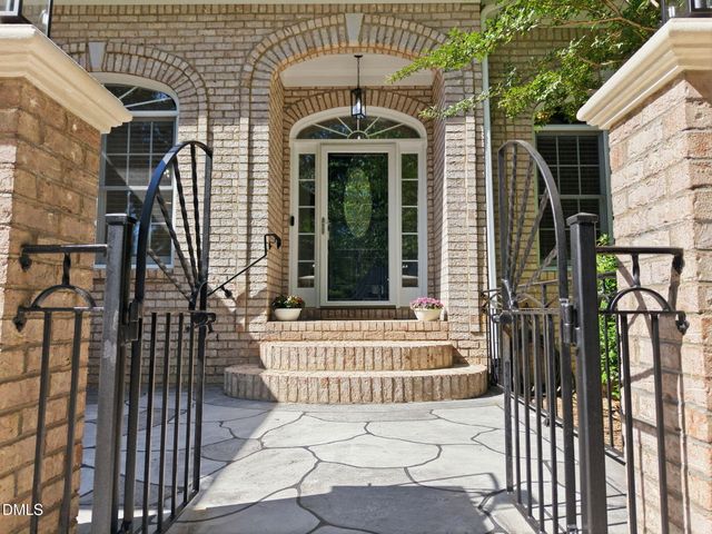 6721 Wavcott Drive, Fuquay Varina, NC 27526