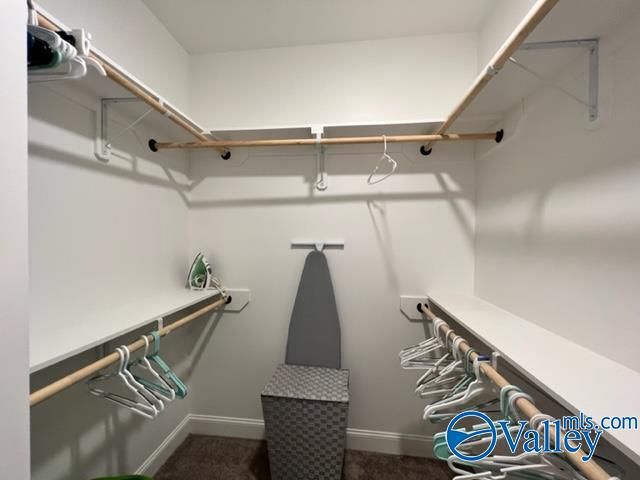 136 Gardencove Circle, Huntsville, AL 35810