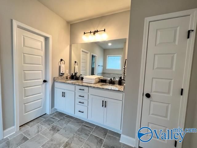136 Gardencove Circle, Huntsville, AL 35810