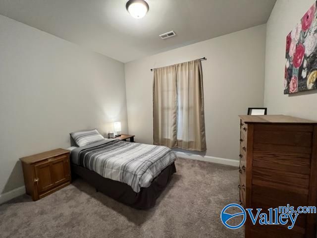 136 Gardencove Circle, Huntsville, AL 35810