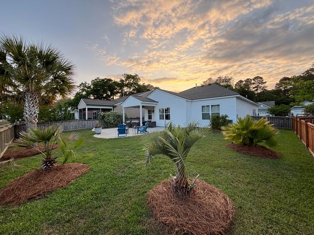 2022 Lanneau Lane, Johns Island, SC 29455
