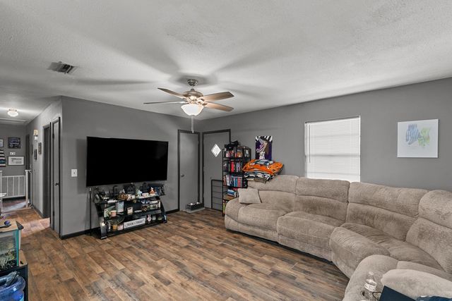 210 Bauman, Ashford, AL 36312