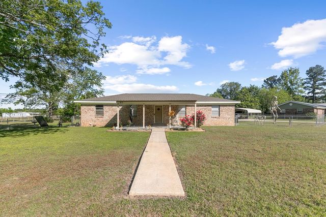 210 Bauman, Ashford, AL 36312
