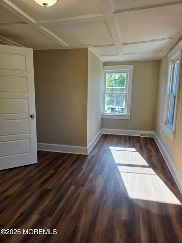 39 E Sunset Avenue, Red Bank, NJ 07701