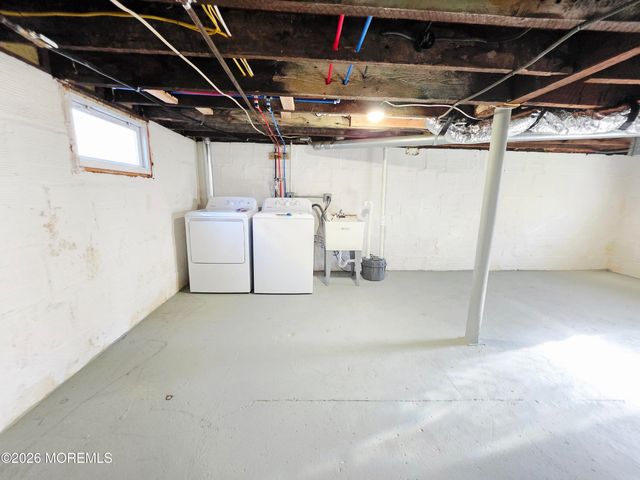 39 E Sunset Avenue, Red Bank, NJ 07701
