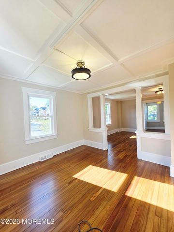 39 E Sunset Avenue, Red Bank, NJ 07701