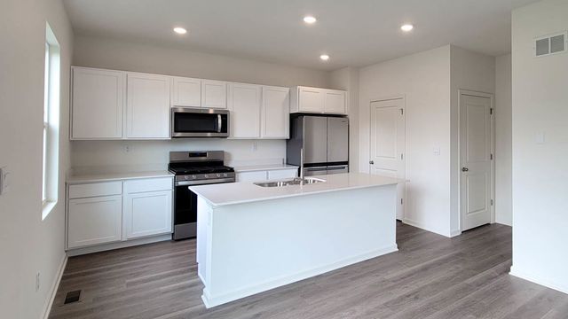2600 San Juan Lane, Pingree Grove, IL 60140