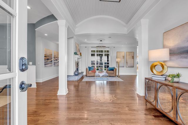 100 Glenway Pt, Lebanon, TN 37087