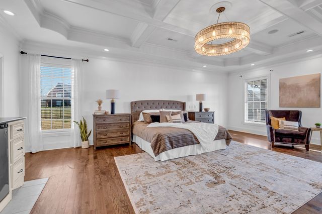 100 Glenway Pt, Lebanon, TN 37087