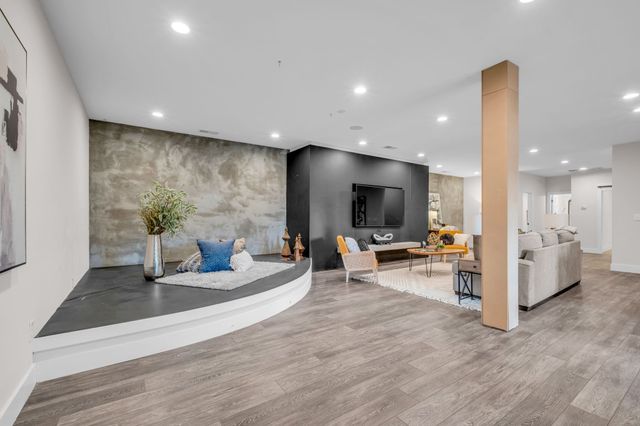 100 Glenway Pt, Lebanon, TN 37087