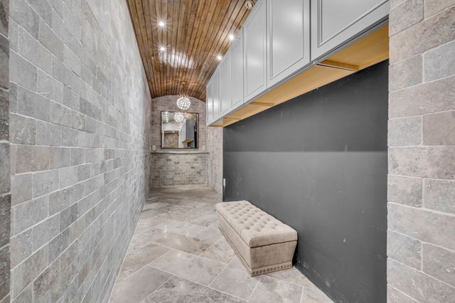 100 Glenway Pt, Lebanon, TN 37087