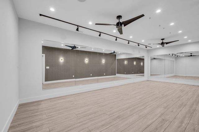 100 Glenway Pt, Lebanon, TN 37087