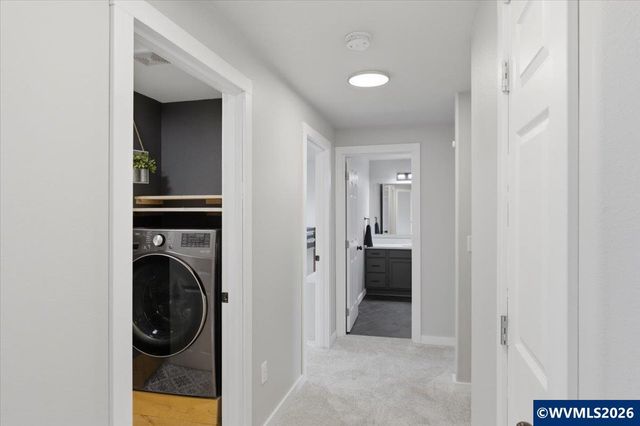 3523 College Loop Lp SE, Albany, OR 97322