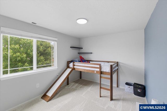 3523 College Loop Lp SE, Albany, OR 97322