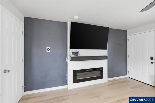 3523 College Loop Lp SE, Albany, OR 97322