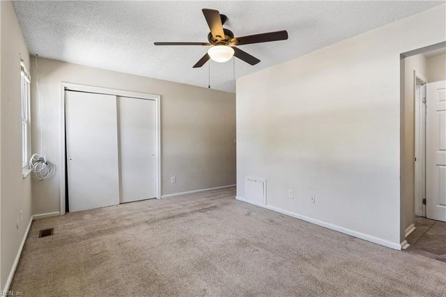 1112 Meadow Sage LN, Virginia Beach, VA 23464