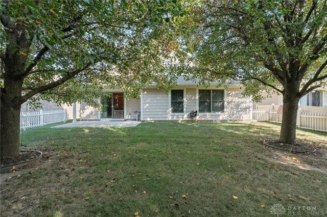 2144 Tandem Drive, Xenia, OH 45385