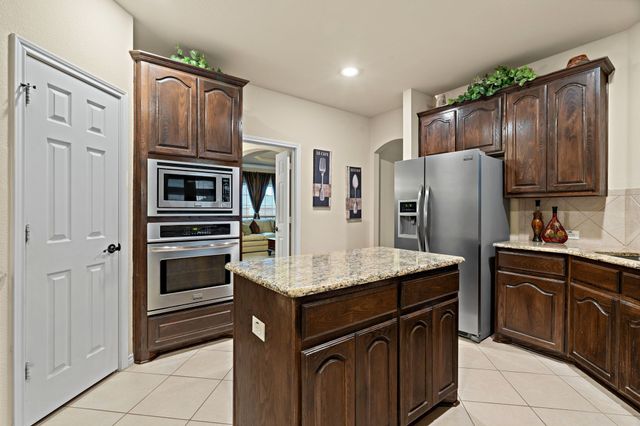 804 Oriole Drive, Forney, TX 75126