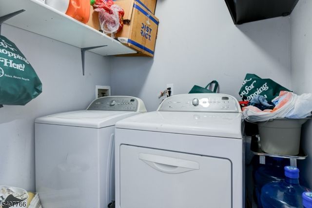 1008 E Grand St, Elizabeth City, NJ 07201