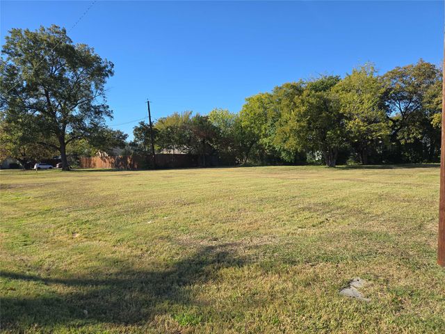 225 Haskell Drive, Garland, TX 75040