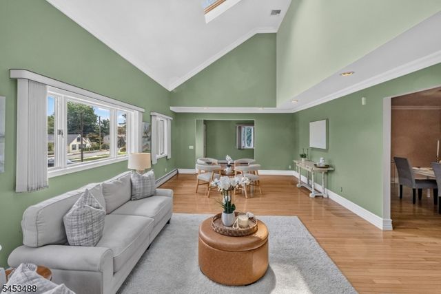163 Oldham Rd, Wayne Twp., NJ 07470