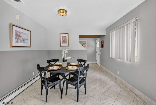 163 Oldham Rd, Wayne Twp., NJ 07470