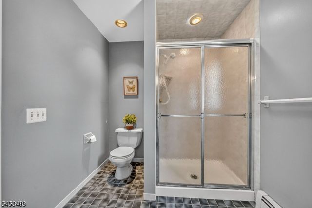 163 Oldham Rd, Wayne Twp., NJ 07470