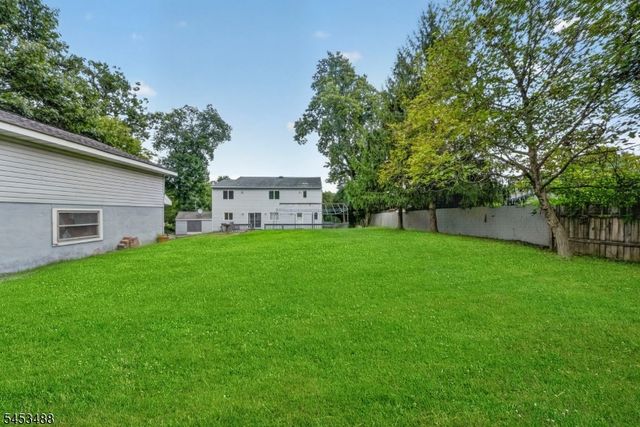 163 Oldham Rd, Wayne Twp., NJ 07470
