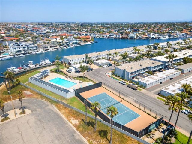 4001 Aladdin, Huntington Beach, CA 92649