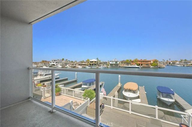 4001 Aladdin, Huntington Beach, CA 92649