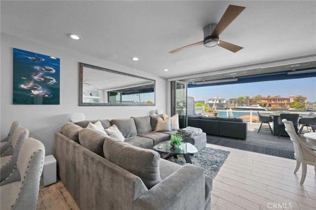 4001 Aladdin, Huntington Beach, CA 92649