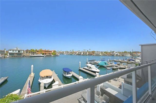 4001 Aladdin, Huntington Beach, CA 92649