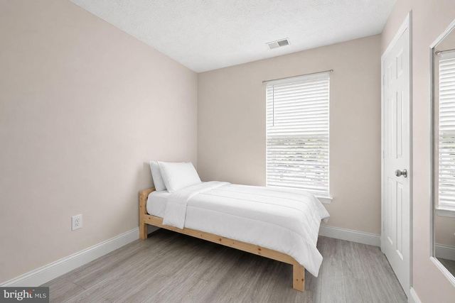 9831 BAYLINE CIR, Owings Mills, MD 21117