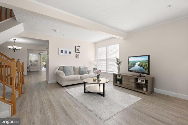 9831 BAYLINE CIR, Owings Mills, MD 21117